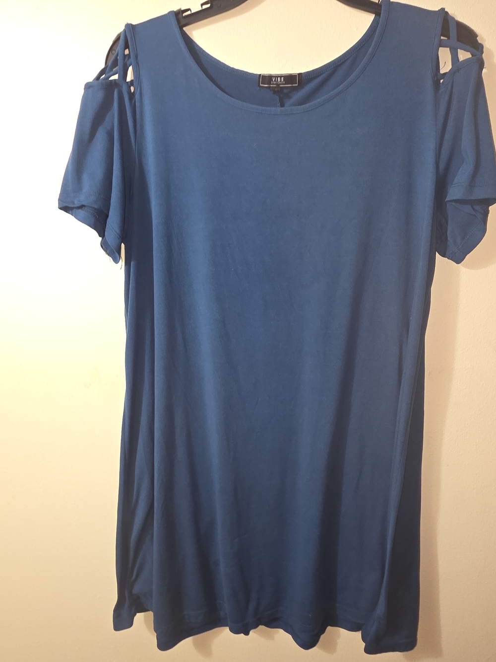 VIBE  Sportswear Women's Blue Cold-Shoulder Knit Top Plus Size 2X